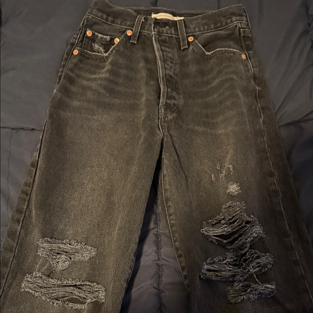 Levi's Black Distressed Ribcage Straight Ankle Jeans